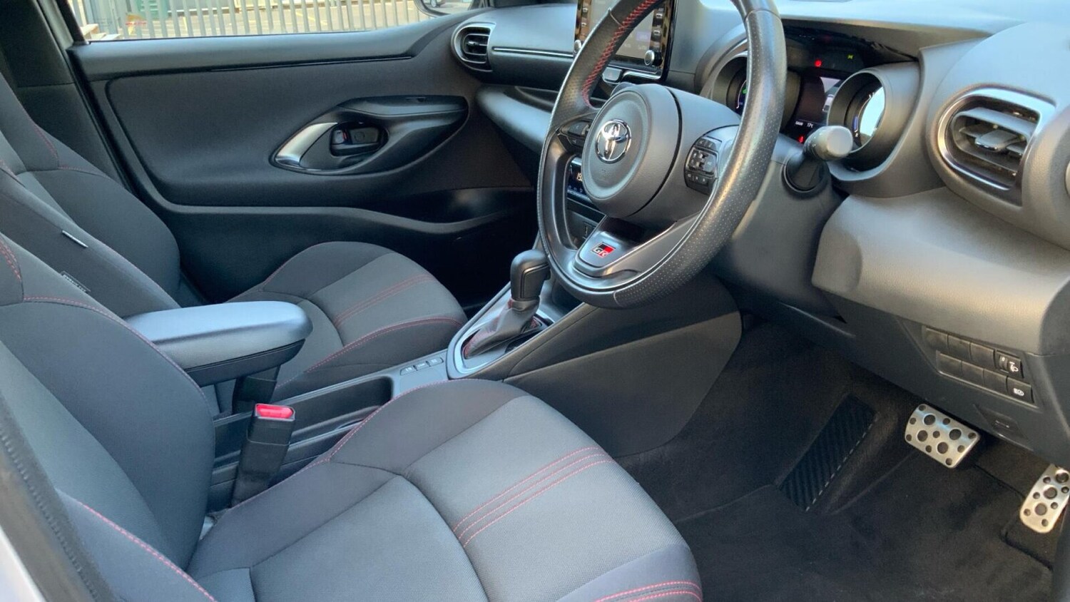 Used Toyota Yaris 2023 for sale - 76676406: Photo 13