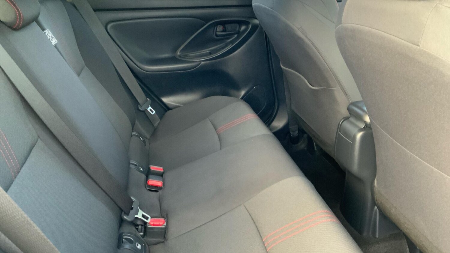 Used Toyota Yaris 2023 for sale - 76676406: Photo 14