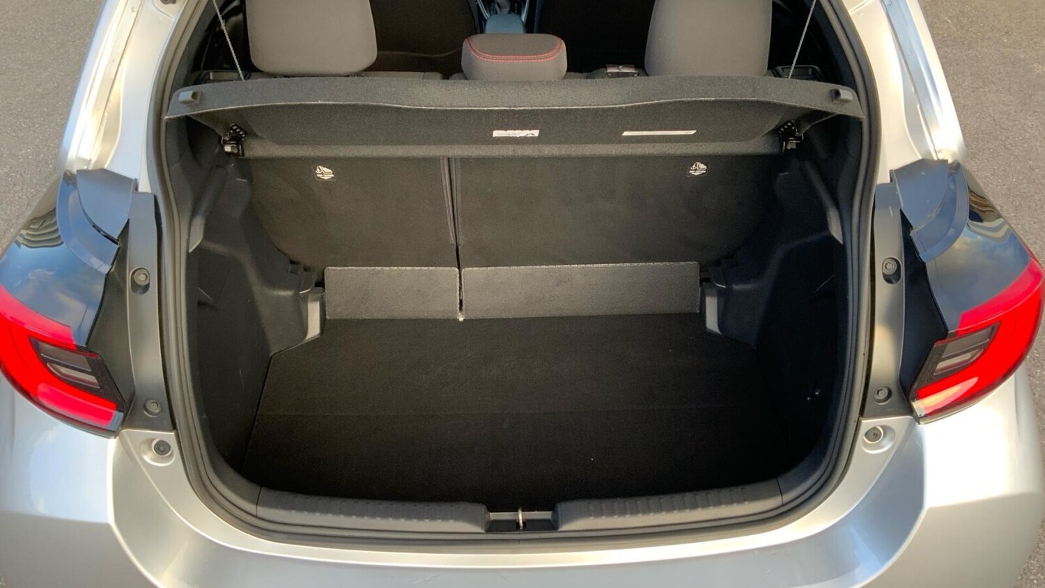 Used Toyota Yaris 2023 for sale - 76676406: Photo 16