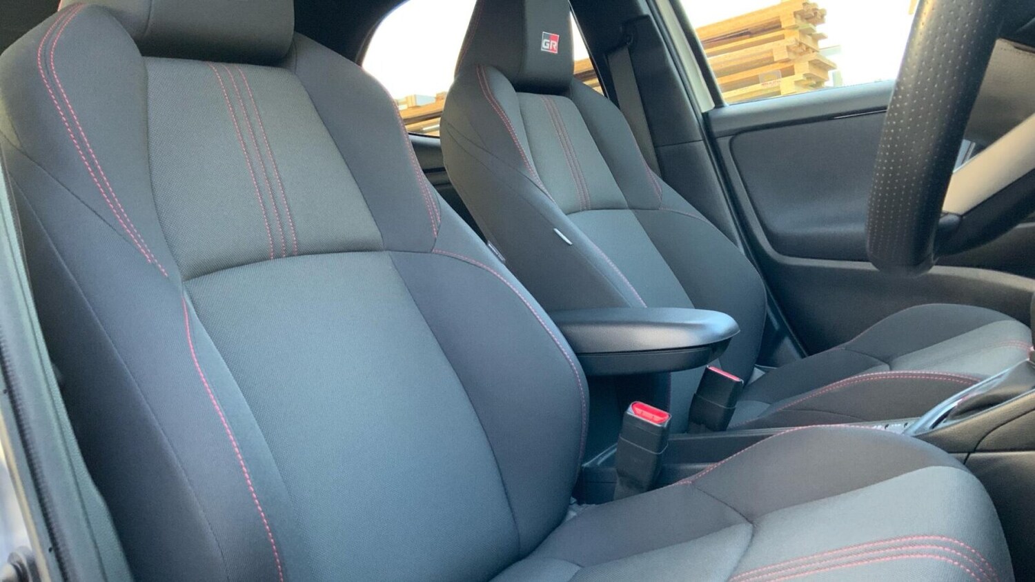 Used Toyota Yaris 2023 for sale - 76676406: Photo 24