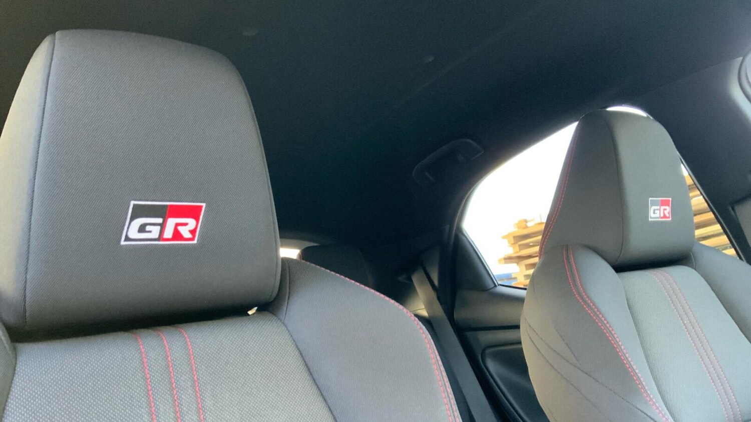 Used Toyota Yaris 2023 for sale - 76676406: Photo 25