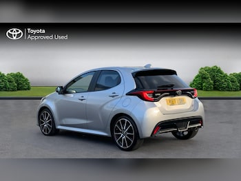 Used Toyota Yaris 2023 for sale - 76676406: Photo