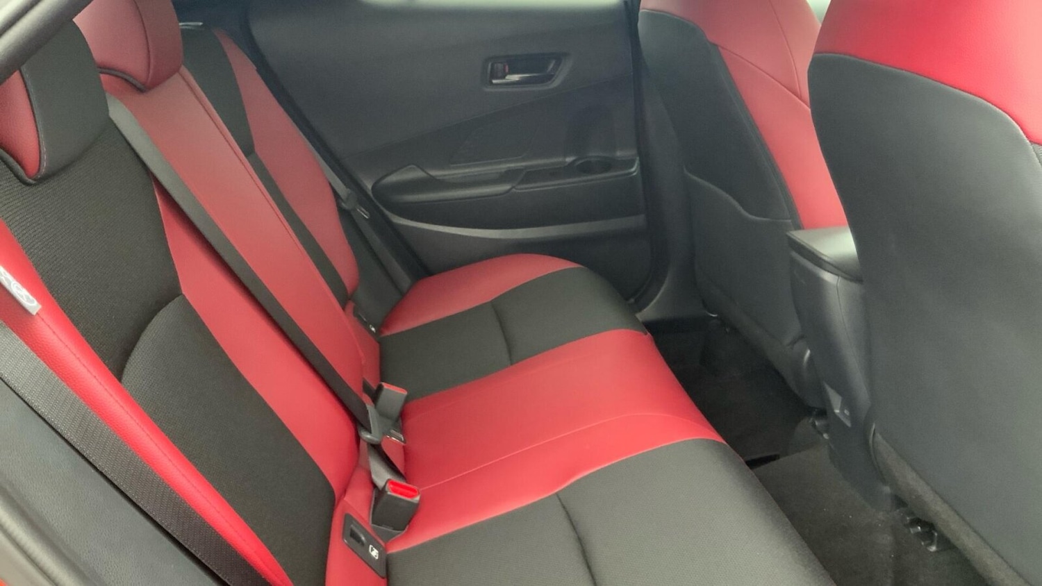 Used Toyota C-HR 2025 for sale - 76680678: Photo 16