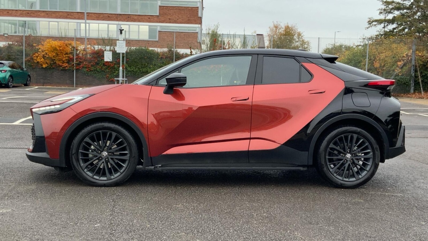 Used Toyota C-HR 2025 for sale - 76680678: Photo 21