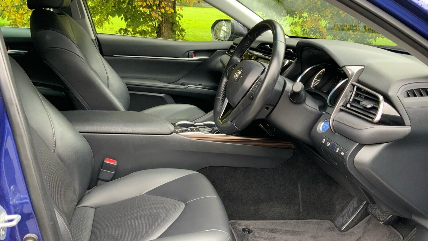 Used Toyota Camry 2019 for sale - 76673730: Photo 19