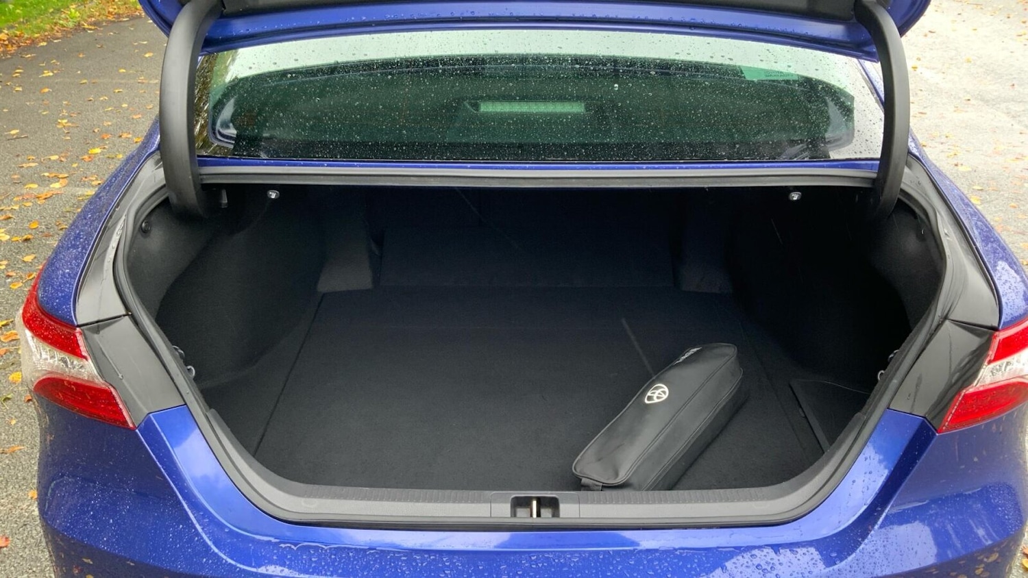 Used Toyota Camry 2019 for sale - 76673730: Photo 22