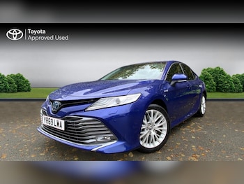 Used Toyota Camry 2019 for sale - 76673730: Photo