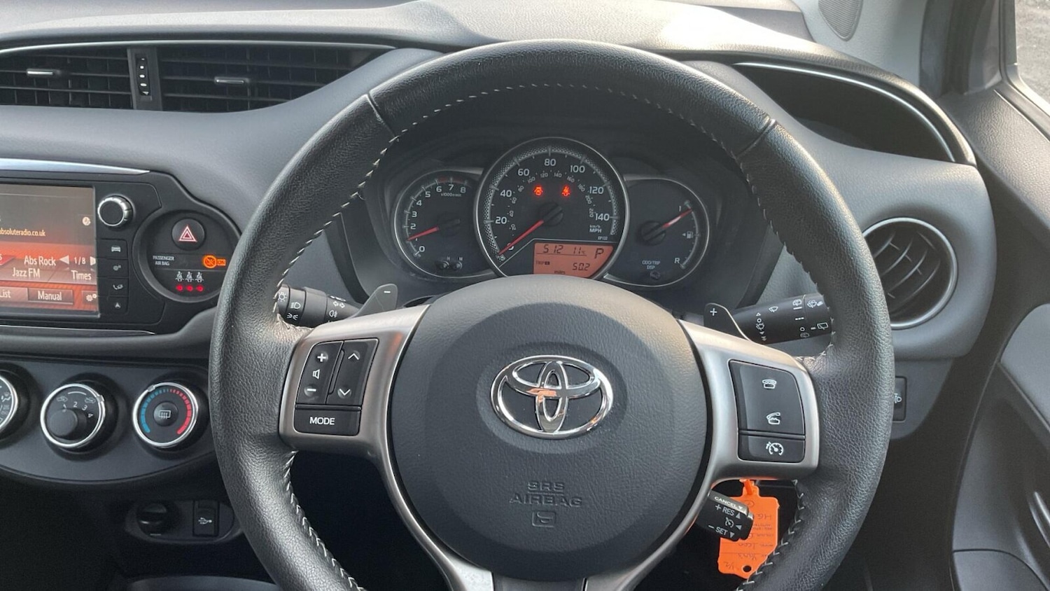 Used Toyota Yaris 2016 for sale - 77903845: Photo 10