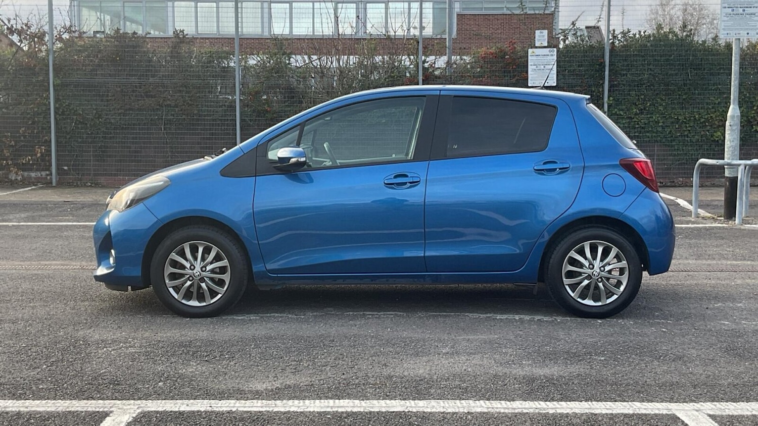 Used Toyota Yaris 2016 for sale - 77903845: Photo 19