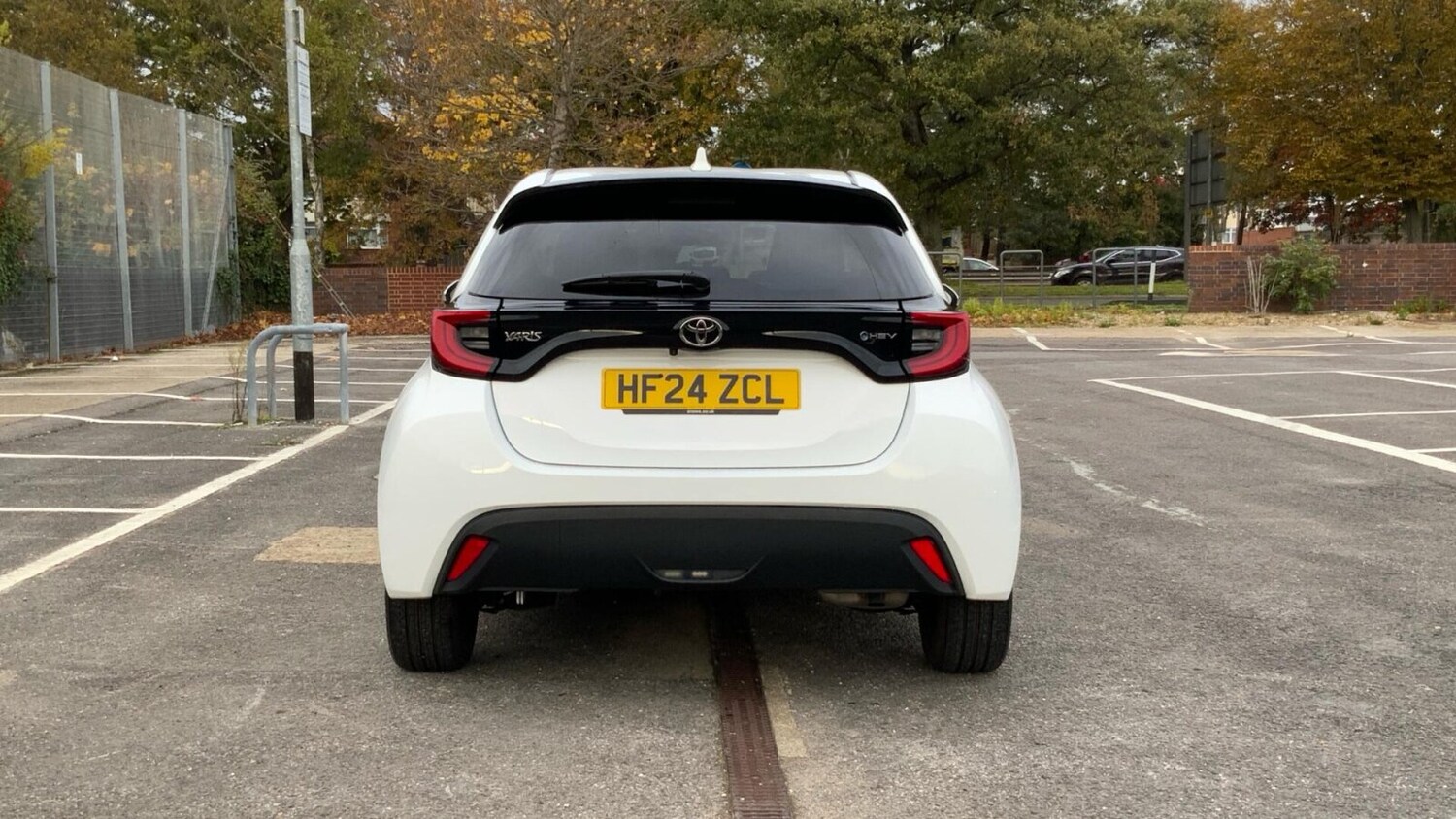 Used Toyota Yaris 2024 for sale - 76677676: Photo 23