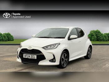 Used Toyota Yaris 2024 for sale - 76677676: Photo