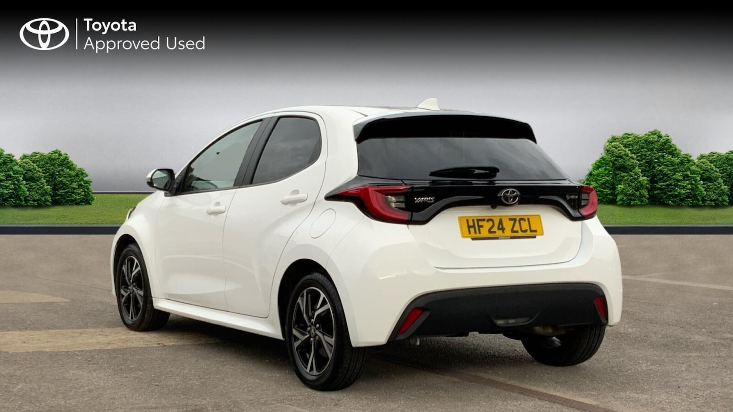 Used Toyota Yaris 2024 for sale - 76677676: Photo 6