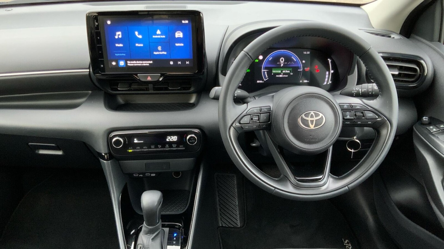 Used Toyota Yaris 2024 for sale - 76677676: Photo 8