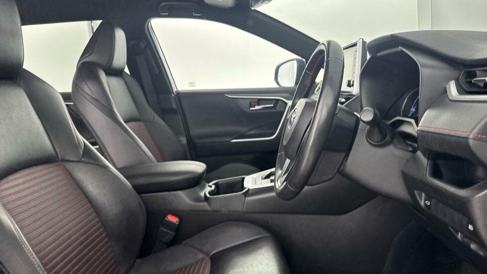 Used Toyota RAV4 2022 for sale - 77205260: Photo 15