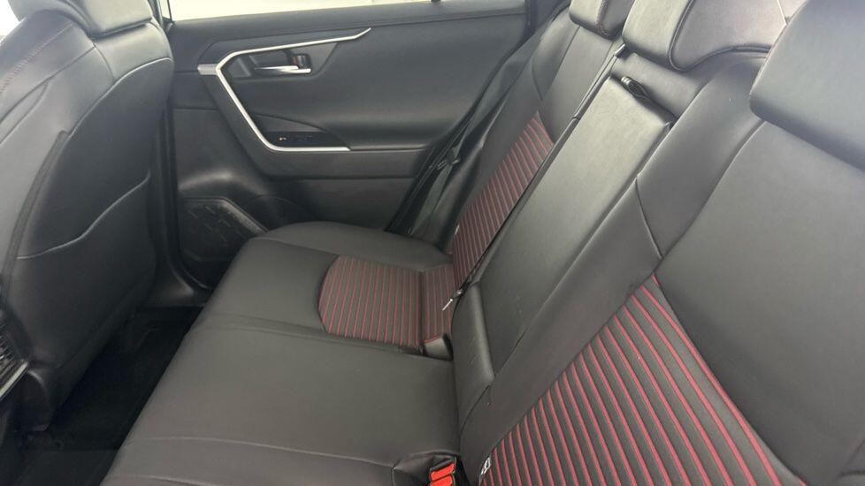 Used Toyota RAV4 2022 for sale - 77205260: Photo 17