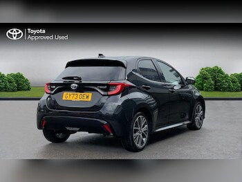Used Toyota Yaris 2023 for sale - 76676000: Photo