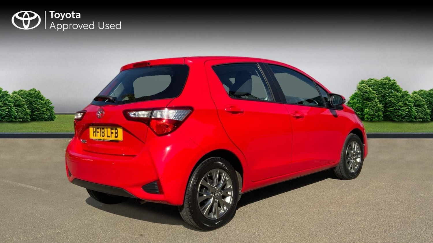 Used Toyota Yaris 2018 for sale - 78169237: Photo 2