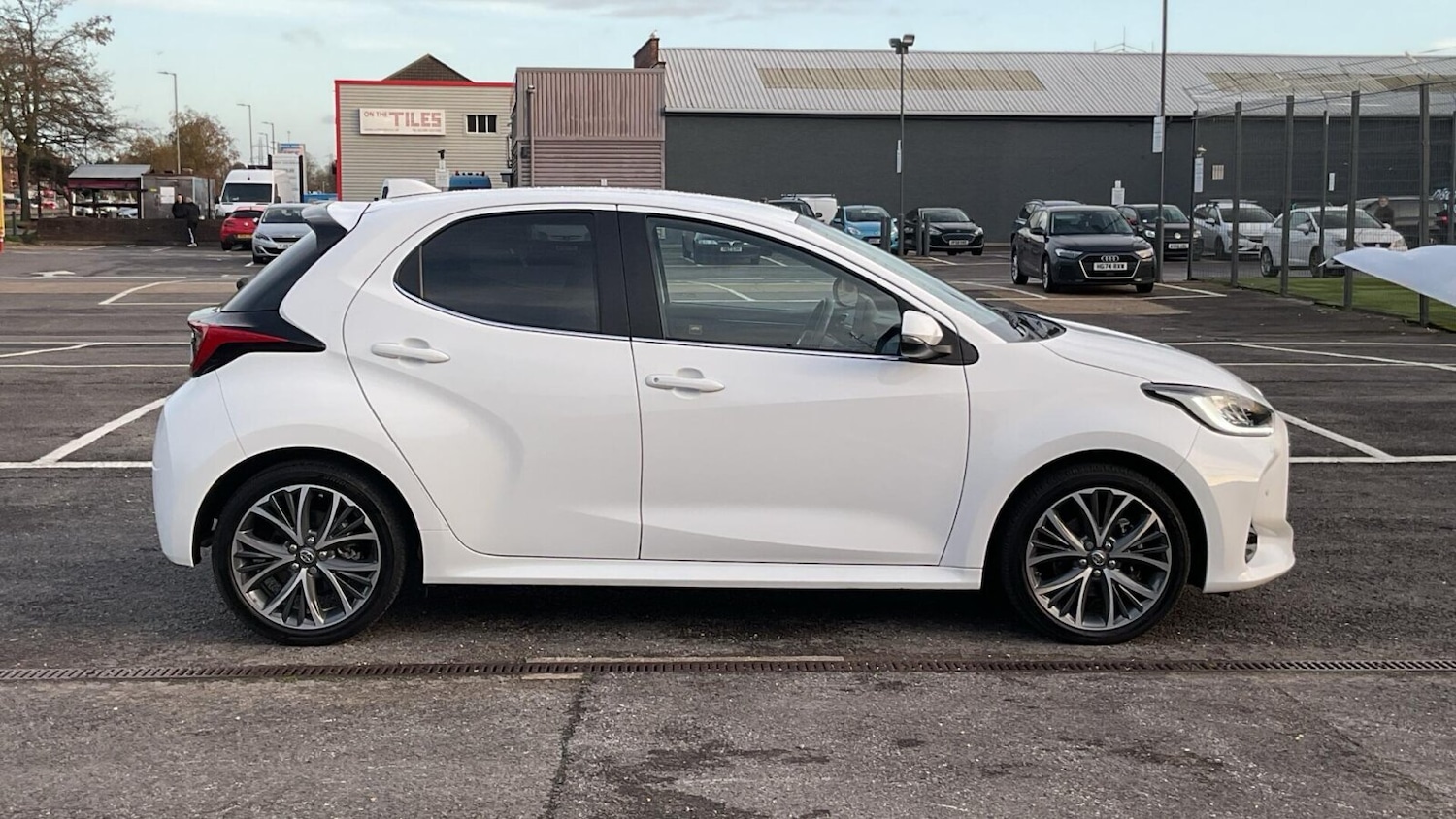 Used Toyota Yaris 2022 for sale - 77013344: Photo 19