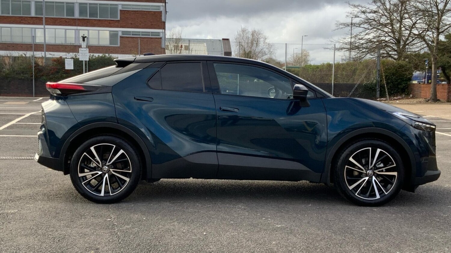 Used Toyota C-HR 2025 for sale - 77855281: Photo 21