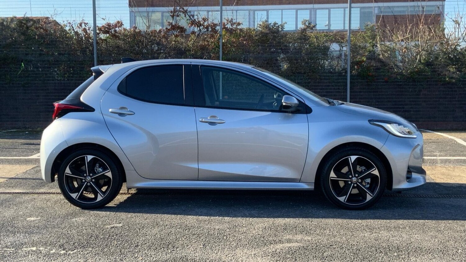 Used Toyota Yaris 2025 for sale - 77673328: Photo 18