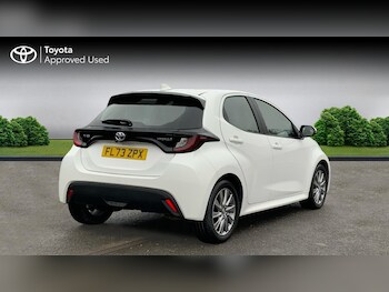 Used Toyota Yaris 2023 for sale - 78392482: Photo