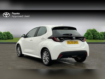 Used Toyota Yaris 2023 for sale - 78392482: Photo
