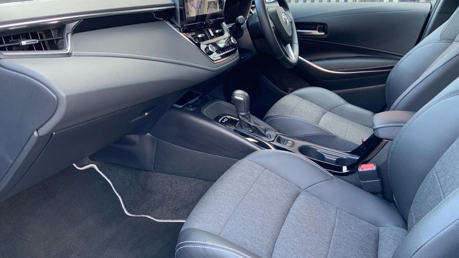 Used Toyota Corolla 2024 for sale - 76677860: Photo 20