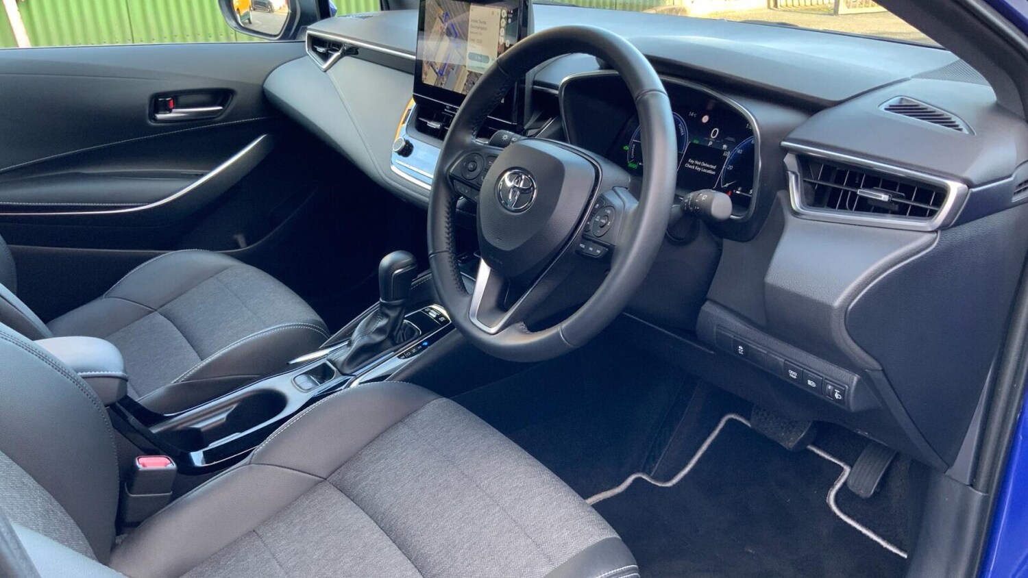 Used Toyota Corolla 2024 for sale - 76677860: Photo 21