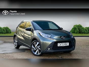 2022 (72) - 1.0 VVT-i Edge 5dr