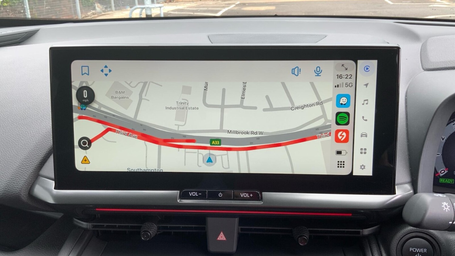 Used Toyota C-HR 2025 for sale - 76680611: Photo 10