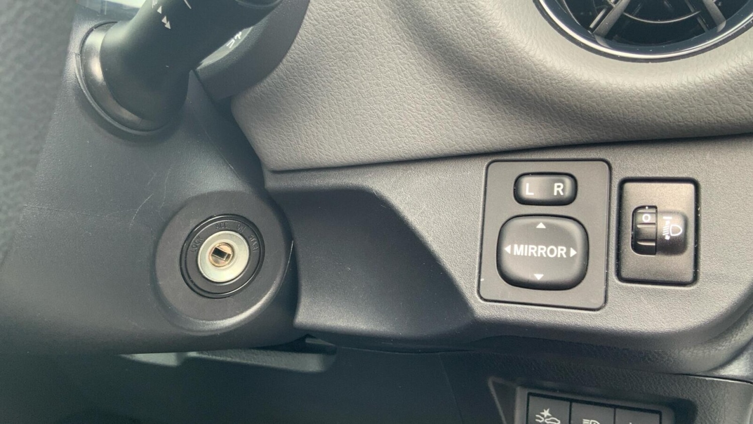 Used Toyota Yaris 2018 for sale - 78141875: Photo 16