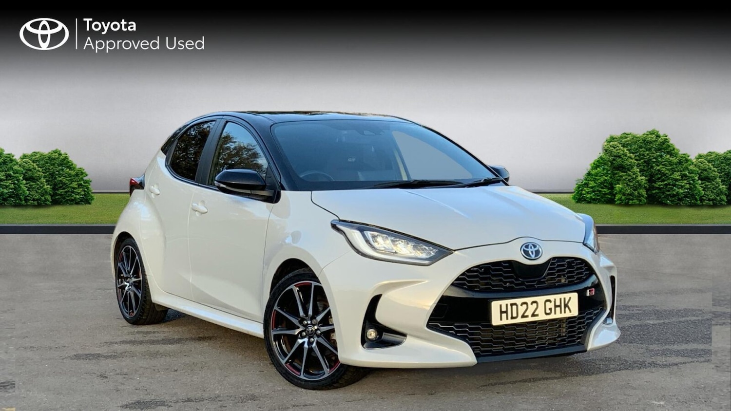 Used Toyota Yaris 2022 for sale - 76674460: Photo 1