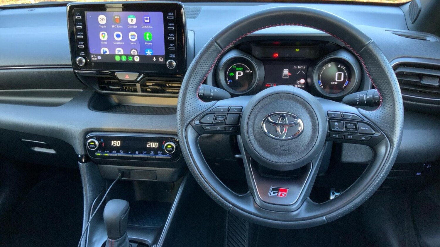 Used Toyota Yaris 2022 for sale - 76674460: Photo 10