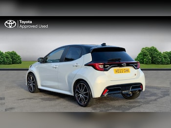 Used Toyota Yaris 2022 for sale - 76674460: Photo