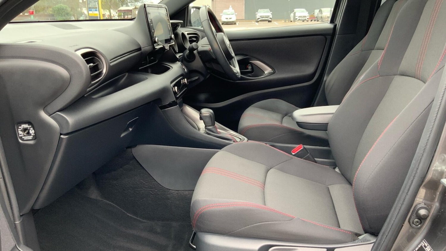 Used Toyota Yaris 2023 for sale - 78118067: Photo 5