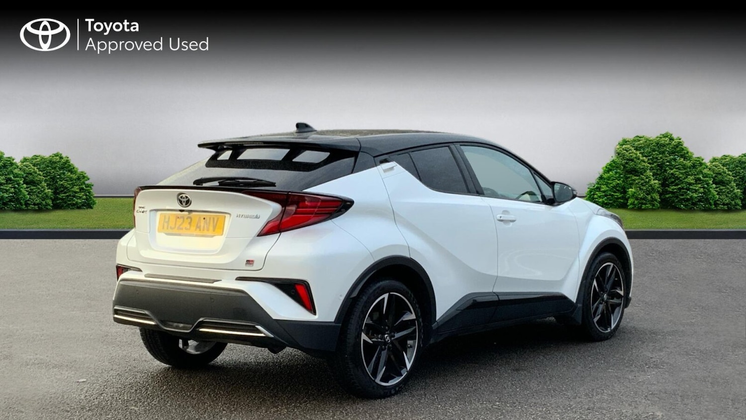 Used Toyota C-HR 2023 for sale - 76675401: Photo 2