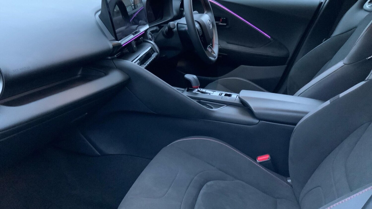 Used Toyota C-HR 2025 for sale - 76679230: Photo 14