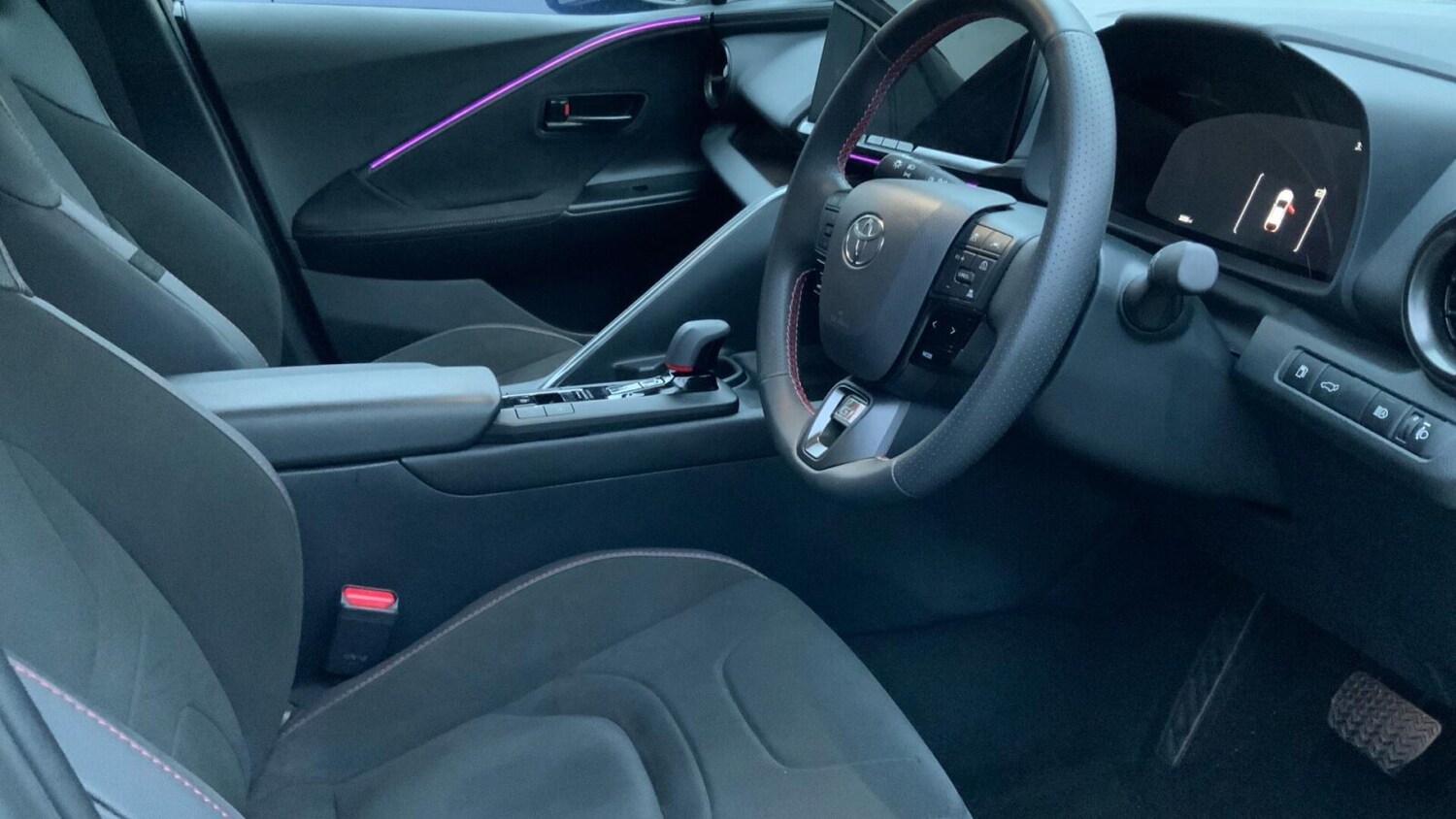 Used Toyota C-HR 2025 for sale - 76679230: Photo 15