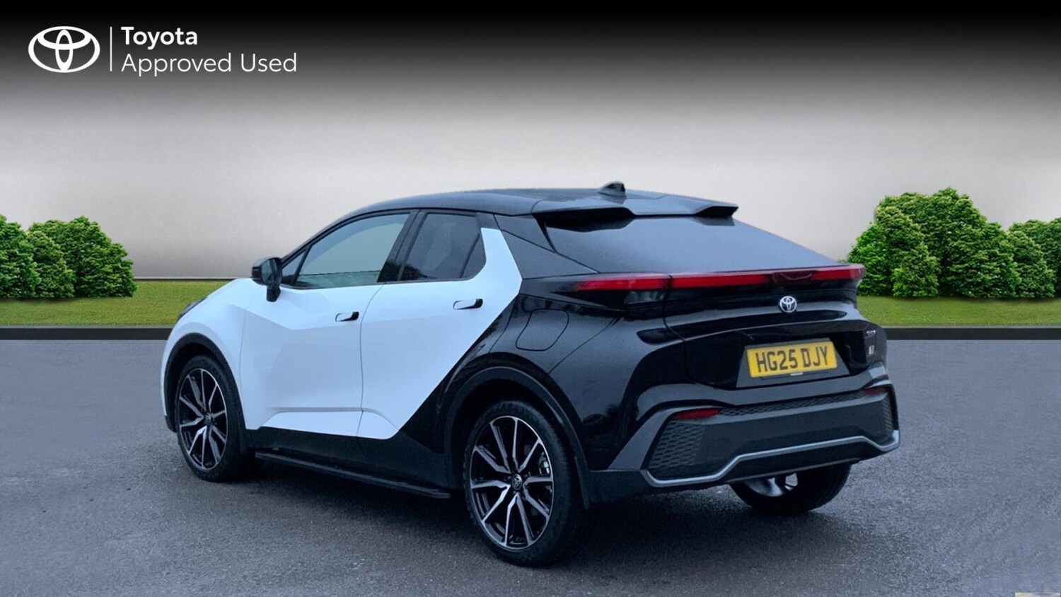 Used Toyota C-HR 2025 for sale - 76679230: Photo 6