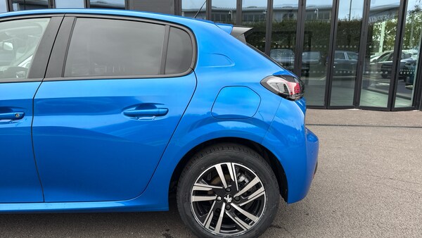 Used Peugeot 208 2022 for sale - 76260902: Photo 43