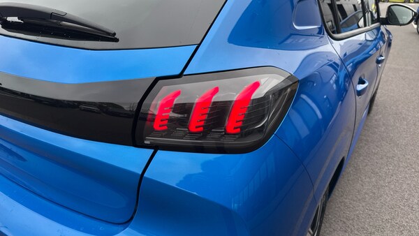 Used Peugeot 208 2022 for sale - 76260902: Photo 45