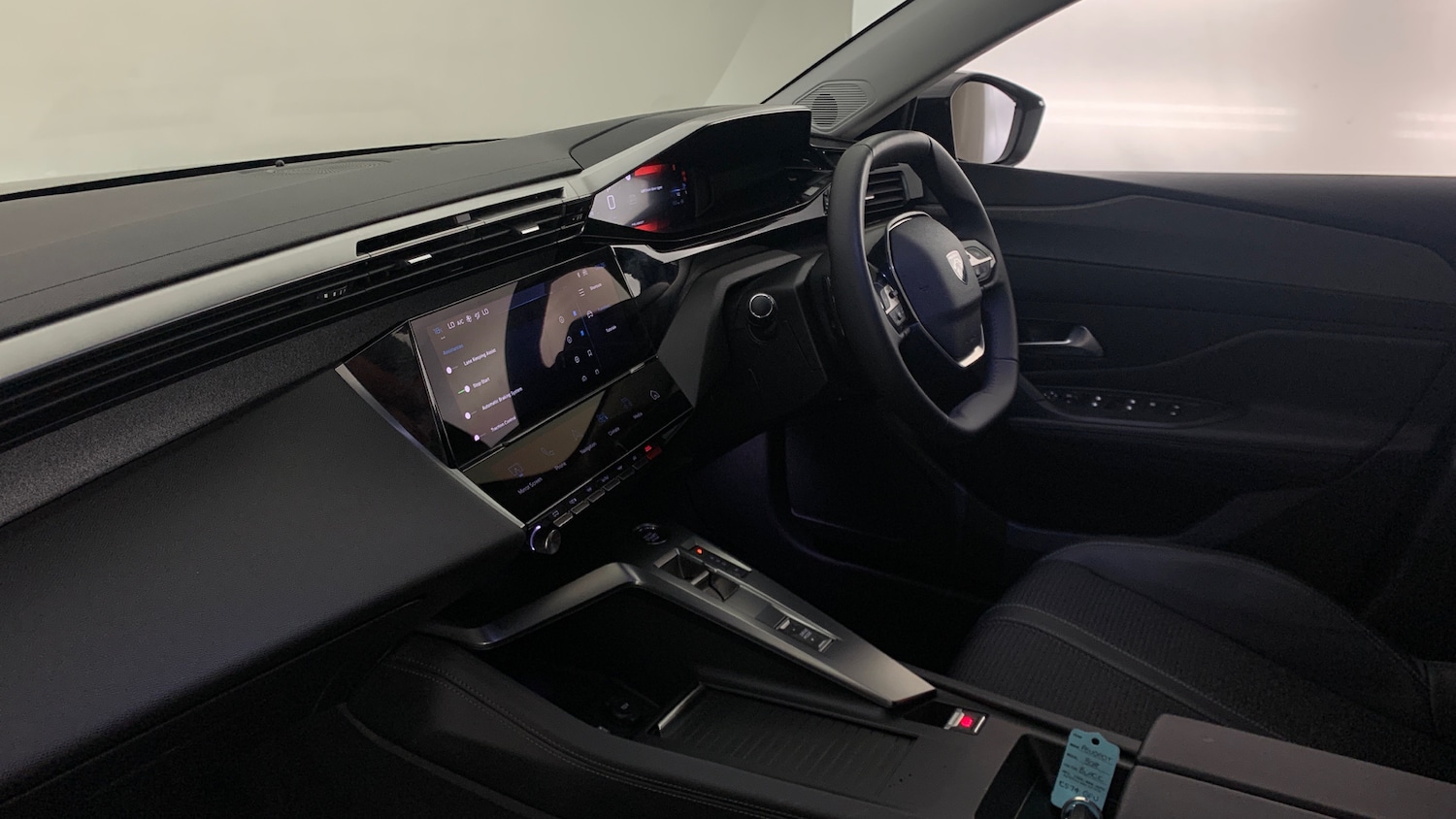 Used Peugeot 308 SW 2024 for sale - 77626889: Photo 2