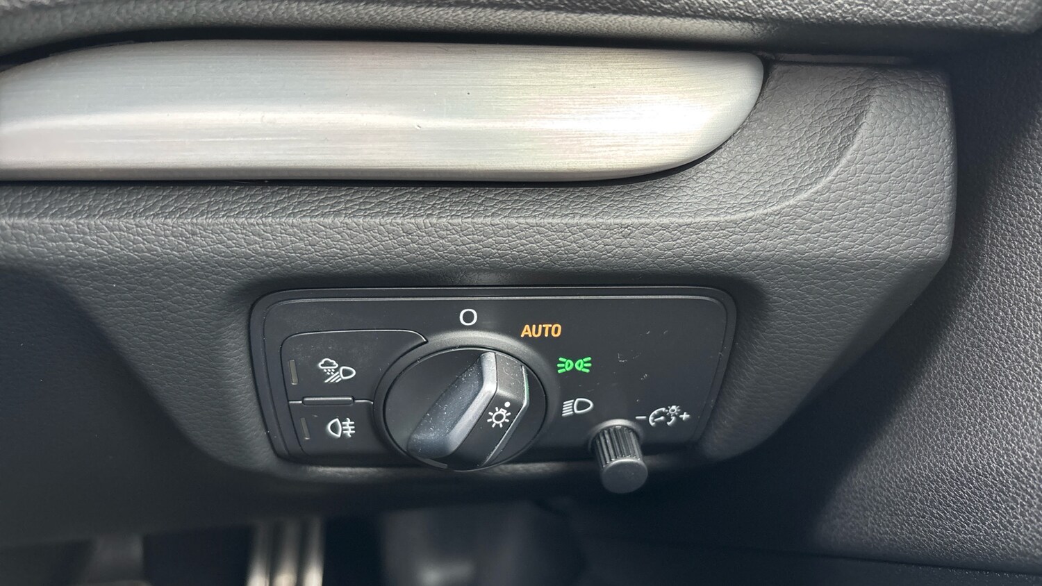 Used Audi A3 2017 for sale - 77971213: Photo 34