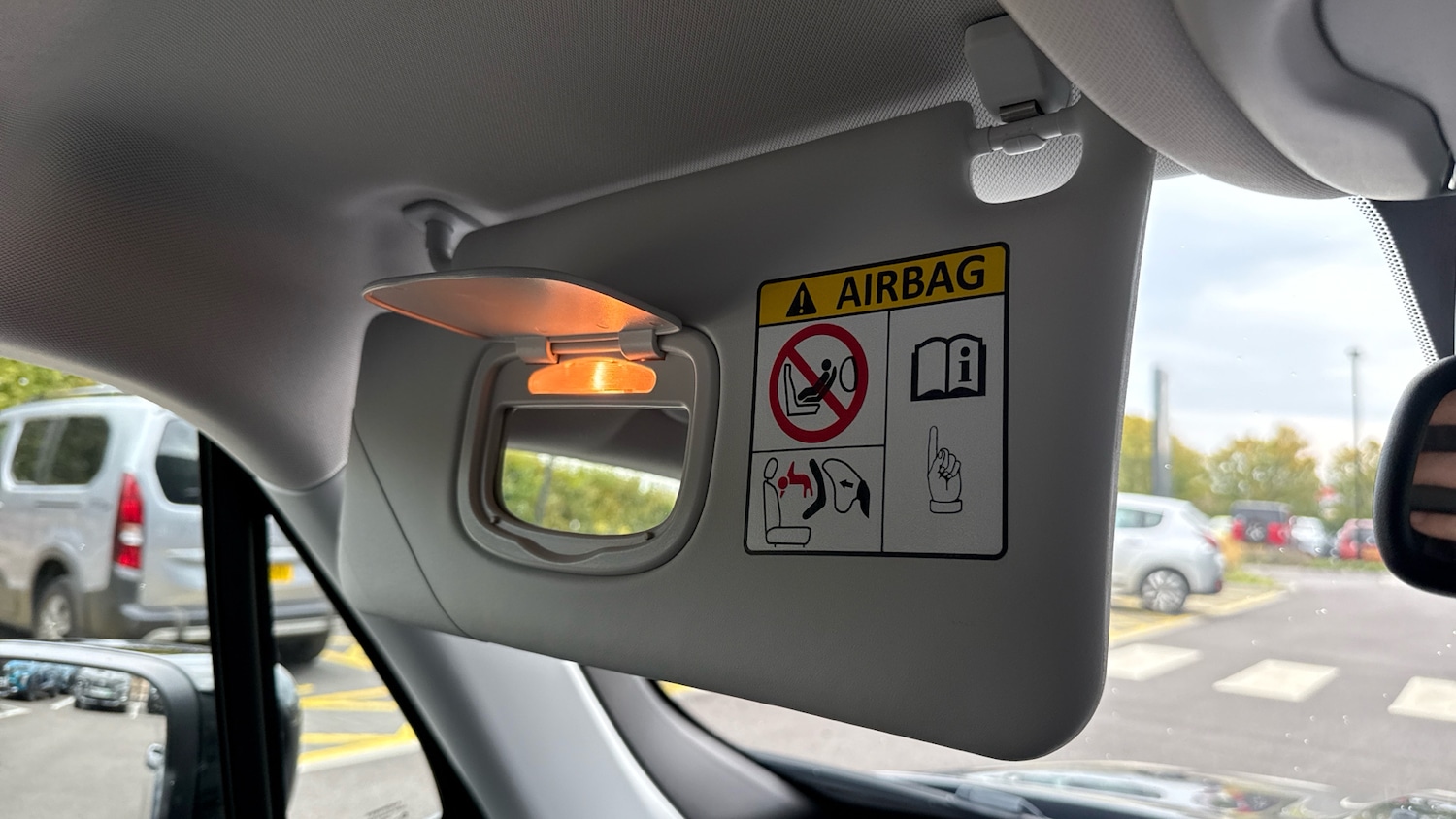 Used Jeep Renegade 2023 for sale - 76154026: Photo 36