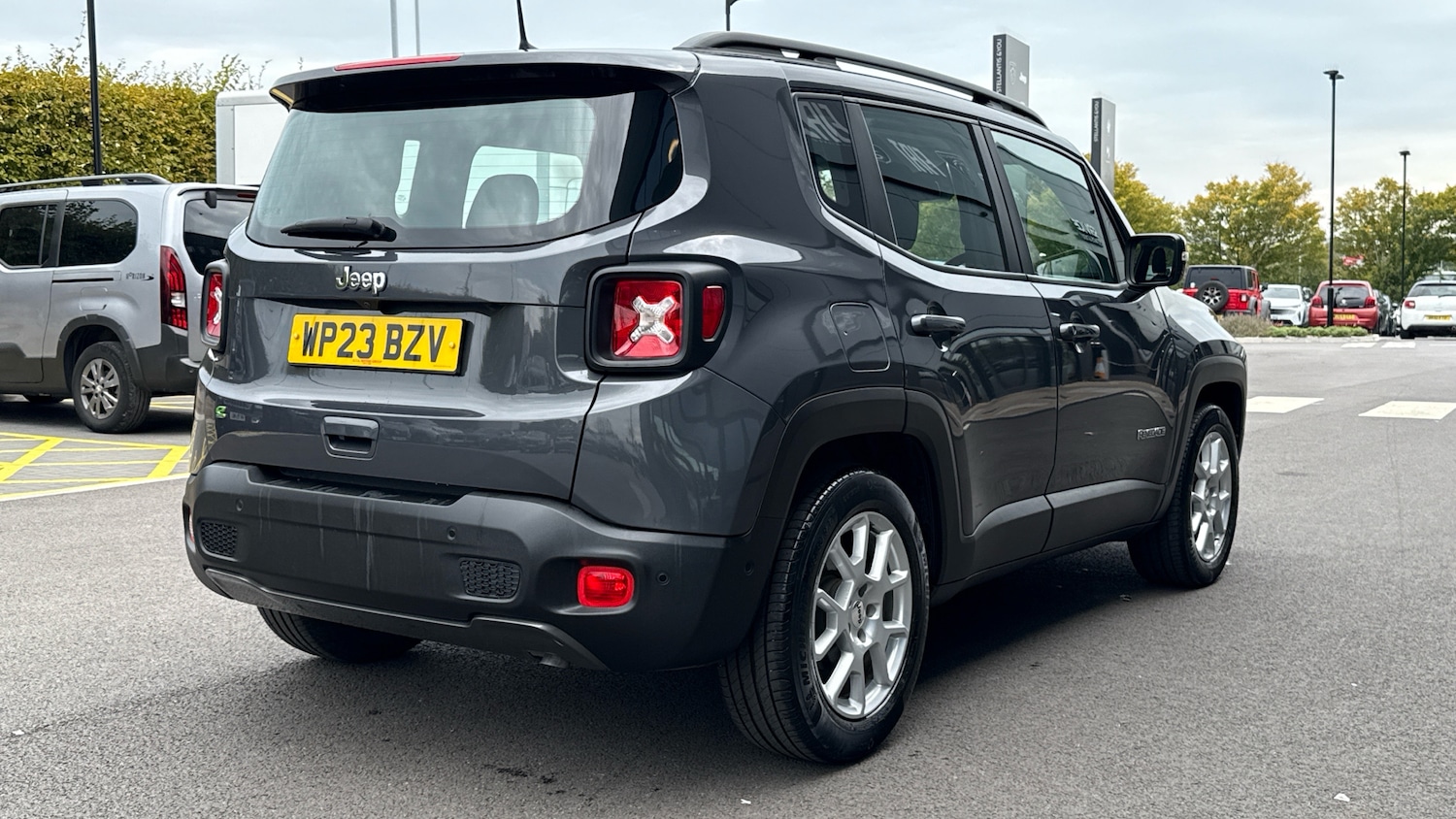 Used Jeep Renegade 2023 for sale - 76154026: Photo 5