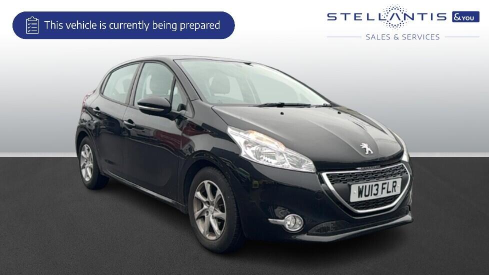 Used Peugeot 208 2013 for sale - 77332444: Photo 1