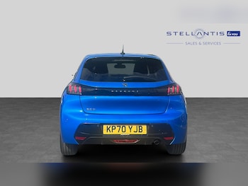 Used Peugeot 208 2020 for sale - 79396968: Photo