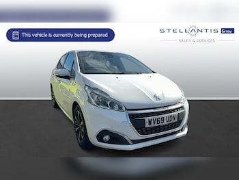 Peugeot 208 feature image