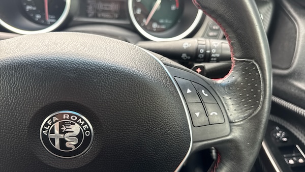 Used Alfa Romeo Giulietta 2016 for sale - 76139424: Photo 24