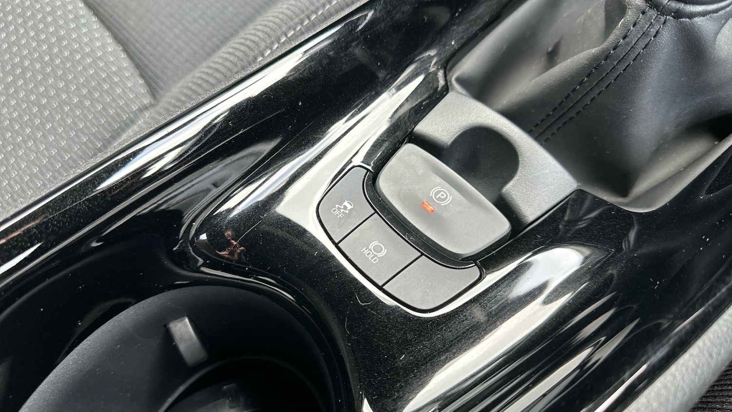 Used Toyota C-HR 2018 for sale - 76315625: Photo 21